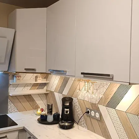 홈스테이 Chaleureux *